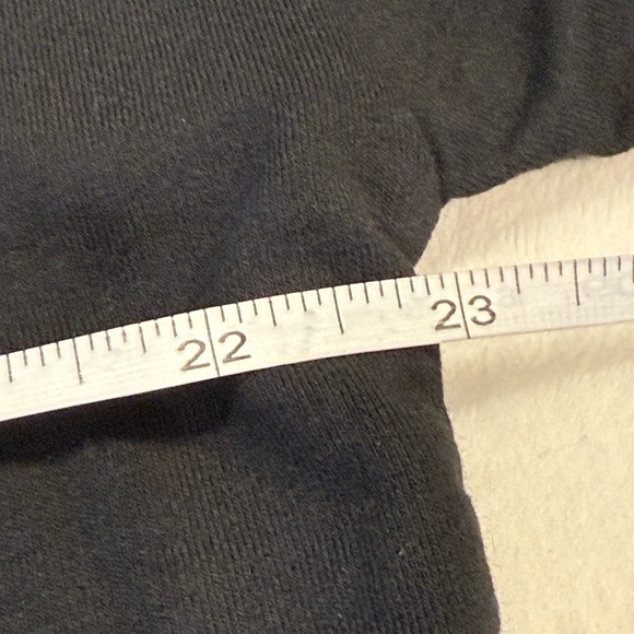 MCC Sportswear Festive Reindeer Snowflake Embroidered Cozy Black Sweatshirt LG - Picture 9 of 12